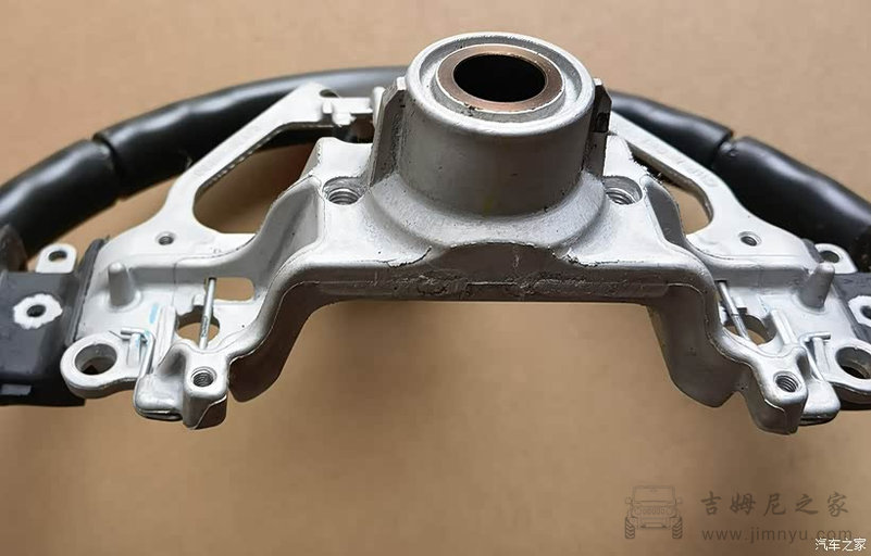 吉姆尼方向盘拆卸与改装13