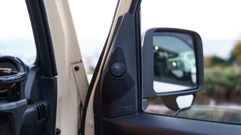为 Jimny 安装高音扬声器