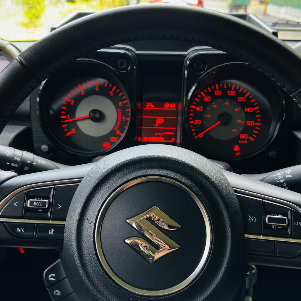 吉姆尼仪表盘亮度调节教程