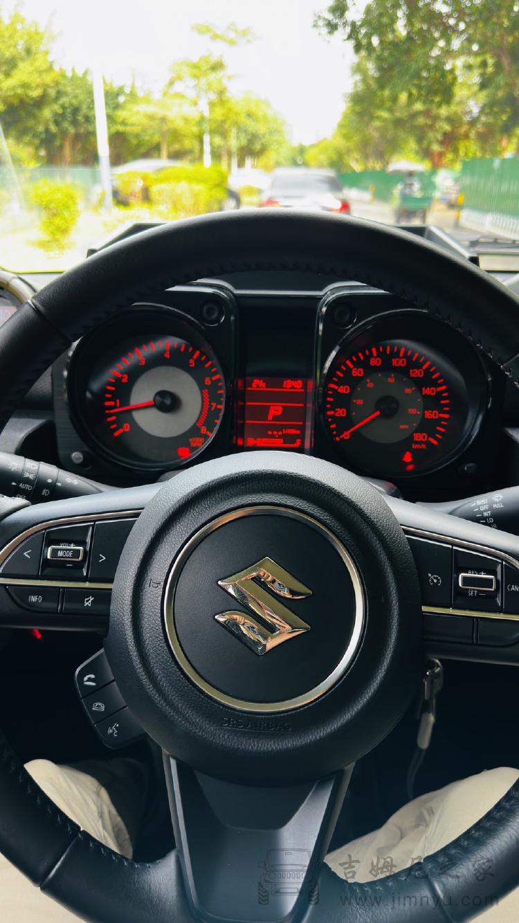 吉姆尼仪表盘亮度调节教程