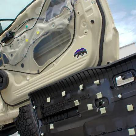 吉姆尼前门内饰板拆卸指南