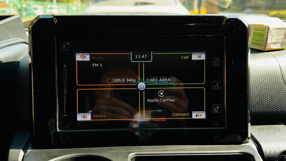 吉姆尼无线车机CarPlay模块
