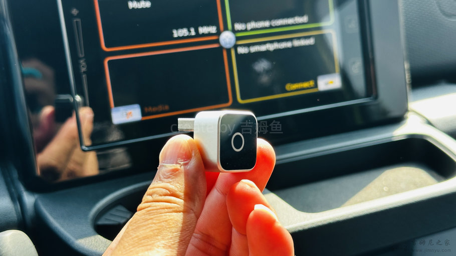 吉姆尼无线车机CarPlay模块