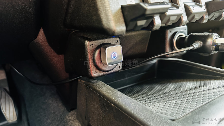 吉姆尼无线车机CarPlay模块