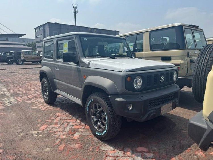 天津港 2025-12-03 吉姆尼最新价格行情