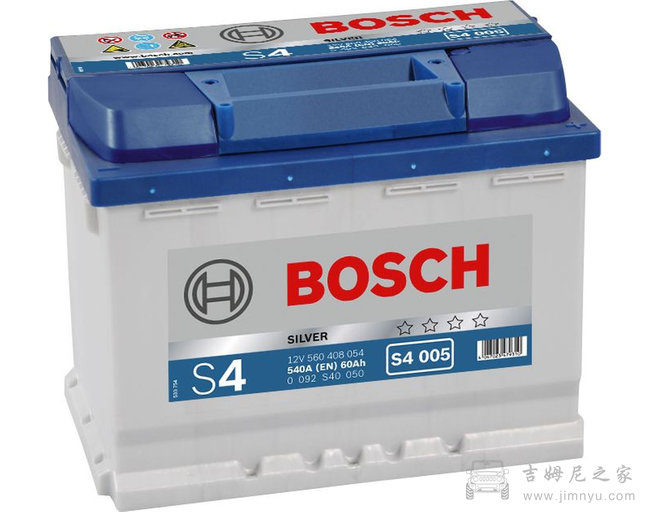 如何更换吉姆尼电瓶