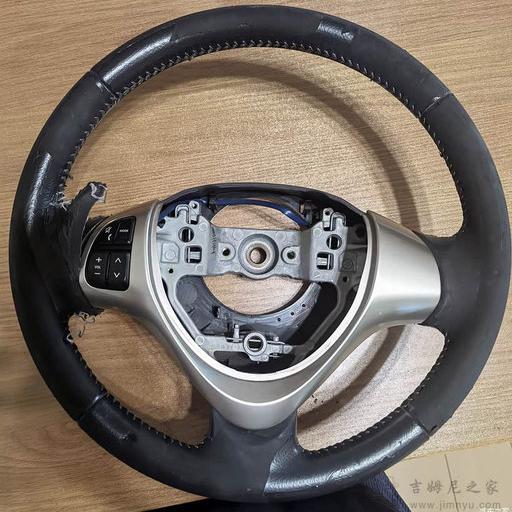 第三代吉姆尼（jb43)多功能方向盘拆卸与快拆改装